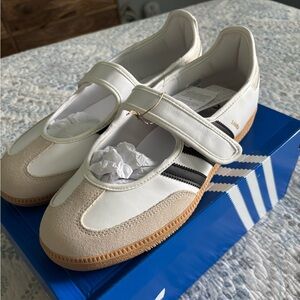 NWT ADIDAS SAMBA JANE SHOES W 11.5